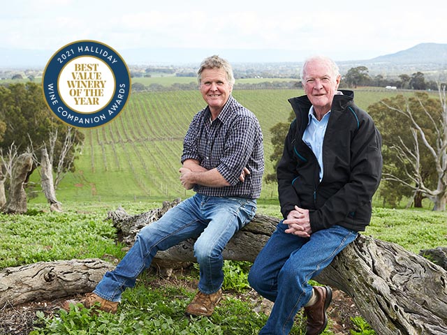Best's Wines wins Best Value Winery of the Year in James Halliday's 2021 Wine Companion.